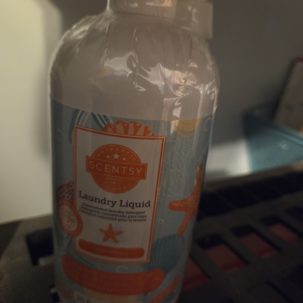 Scentsy Laundry Liquid - Coral Waters